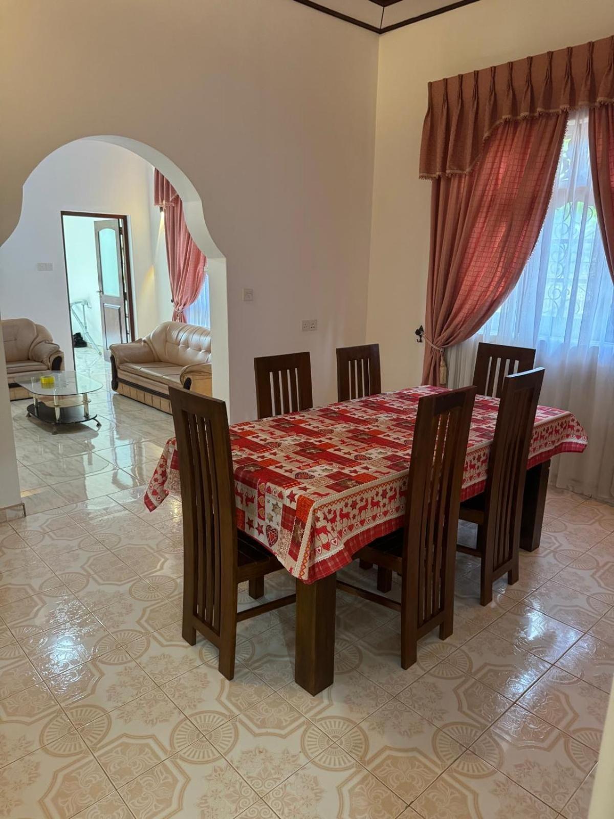 Rehara Villa Marawila Esterno foto